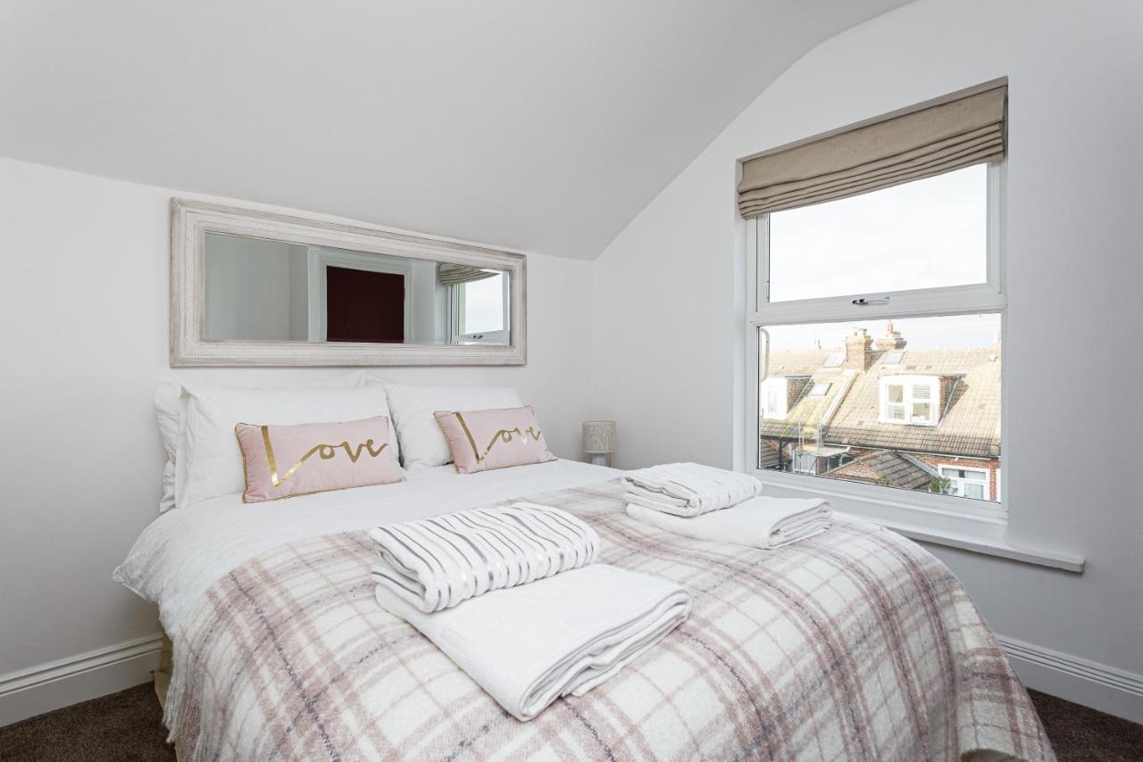 Luxury Granada Apartments - 1 & 2 Bed Flats W Free Parking Perfect For Contractors, Students Near The Beach Portsmouth Exteriör bild