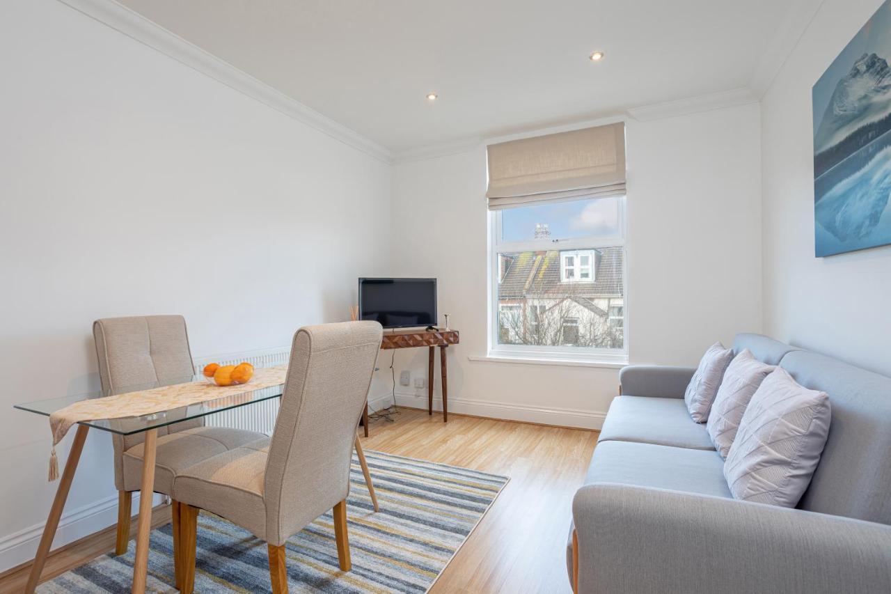 Luxury Granada Apartments - 1 & 2 Bed Flats W Free Parking Perfect For Contractors, Students Near The Beach Portsmouth Exteriör bild