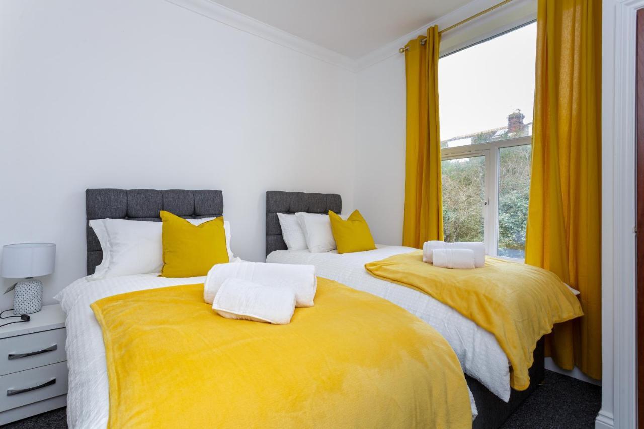 Luxury Granada Apartments - 1 & 2 Bed Flats W Free Parking Perfect For Contractors, Students Near The Beach Portsmouth Rum bild